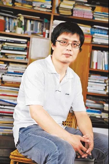 活动预告 | 世界读书日,听作家东君谈读书